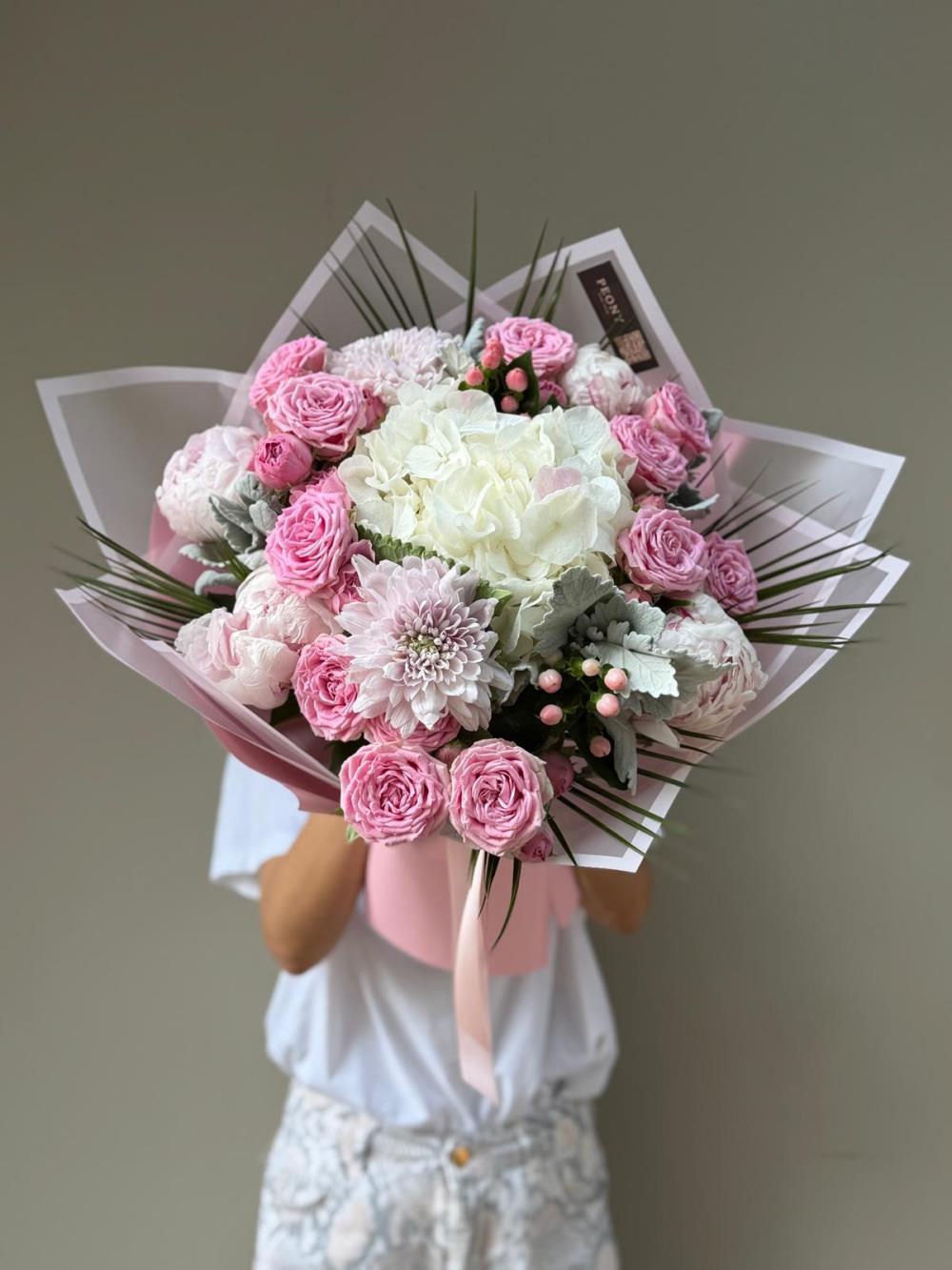 White Pink Bouquet